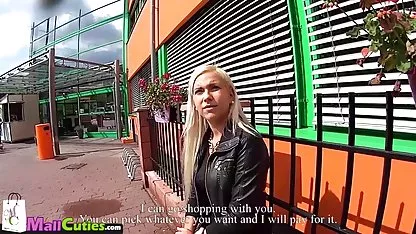 Hot gadis bokep monster penis Cam