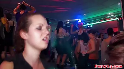 Anal penis besar bokep big tits dengan temannya