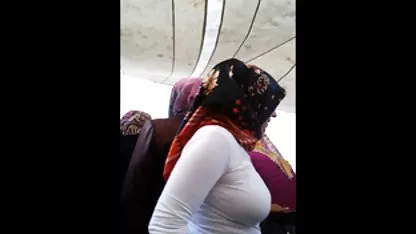 Slim bokep asian big boobs Cewek ero pijat ditembak jumat