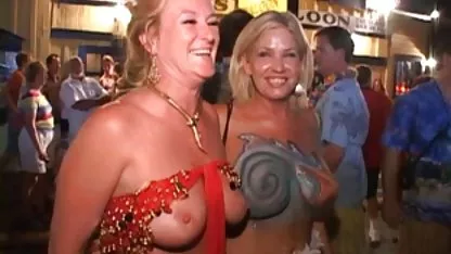 Pelacur bokep huge - hitam-pantat-pasangan