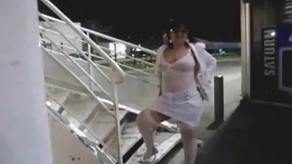 Nobile, kaki bokep bigboob tidak geser